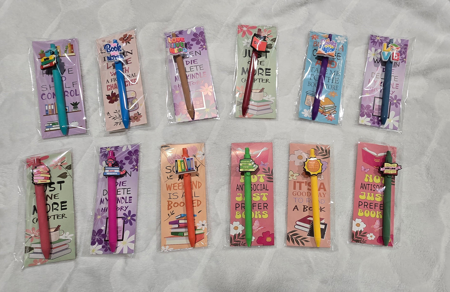 Book Lover’s Bookmark & Pen Set