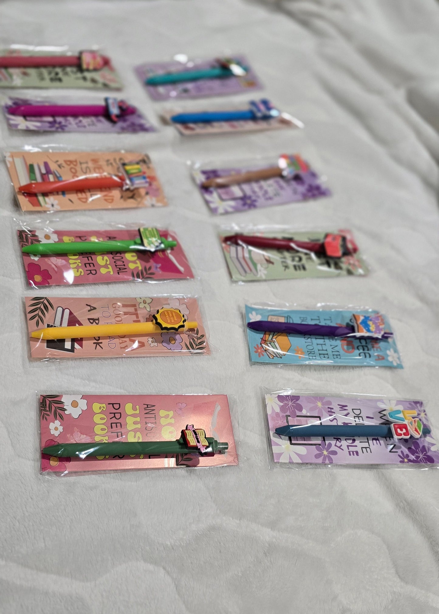 Book Lover’s Bookmark & Pen Set